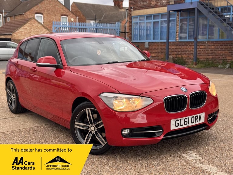 image for 2012 BMW 1 Series Hatchback (2011 - 2015) Hatchback Petrol Manual