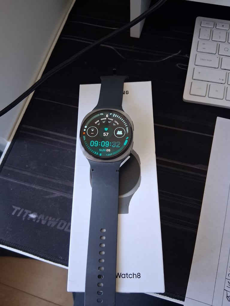 Brand New Samsung Galaxy Watch 8 (Model L330)