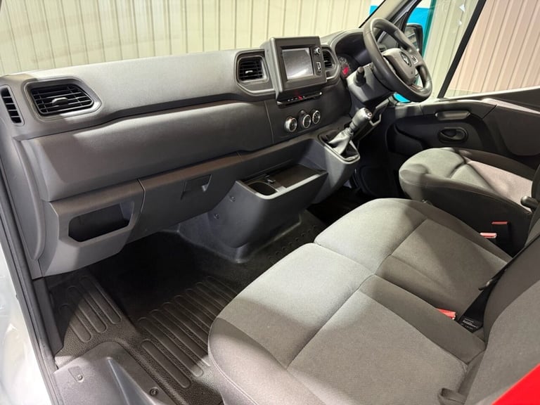 2023 72 RENAULT TRUCKS MASTER 2.3 DIESEL LUTON CURTAIN SIDE 4.2M CITILOADER TRUC