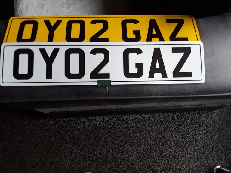 Private plate gaz on retention the plate certificate is here ready to transfer to a vehicle 