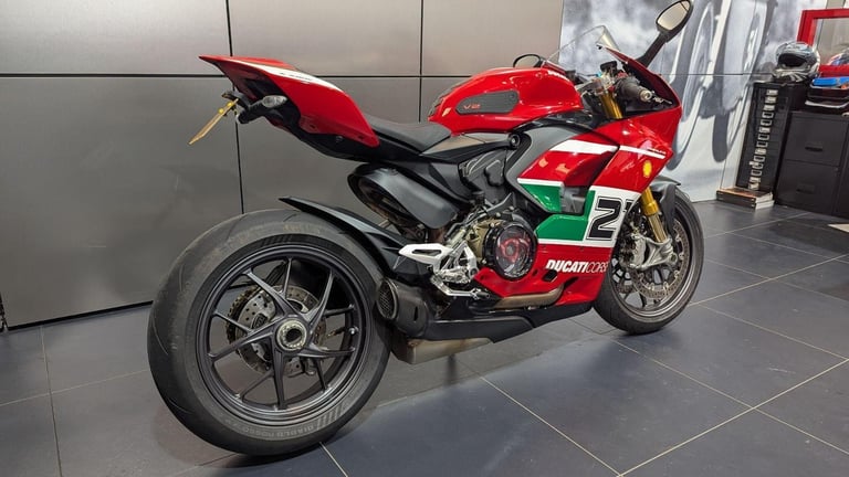 2024 Ducati Panigale V2 955 Euro 5