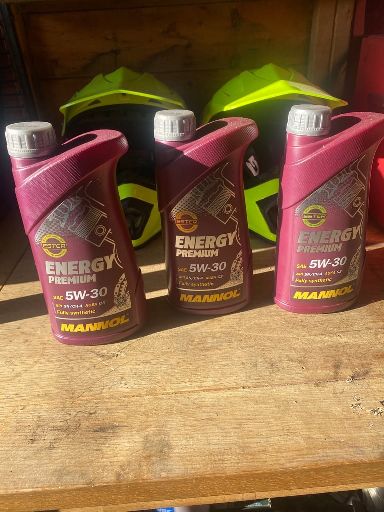 image for 5w30 engine oil
