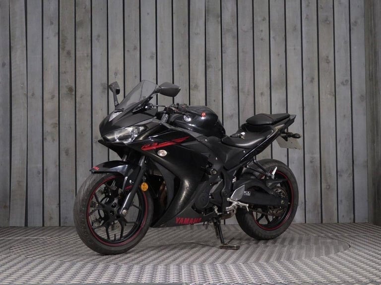 2015 15 YAMAHA R3
