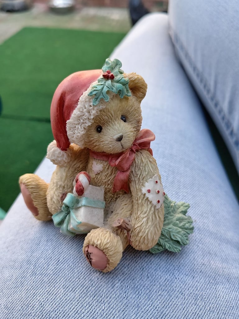 Cherished teddies collection 