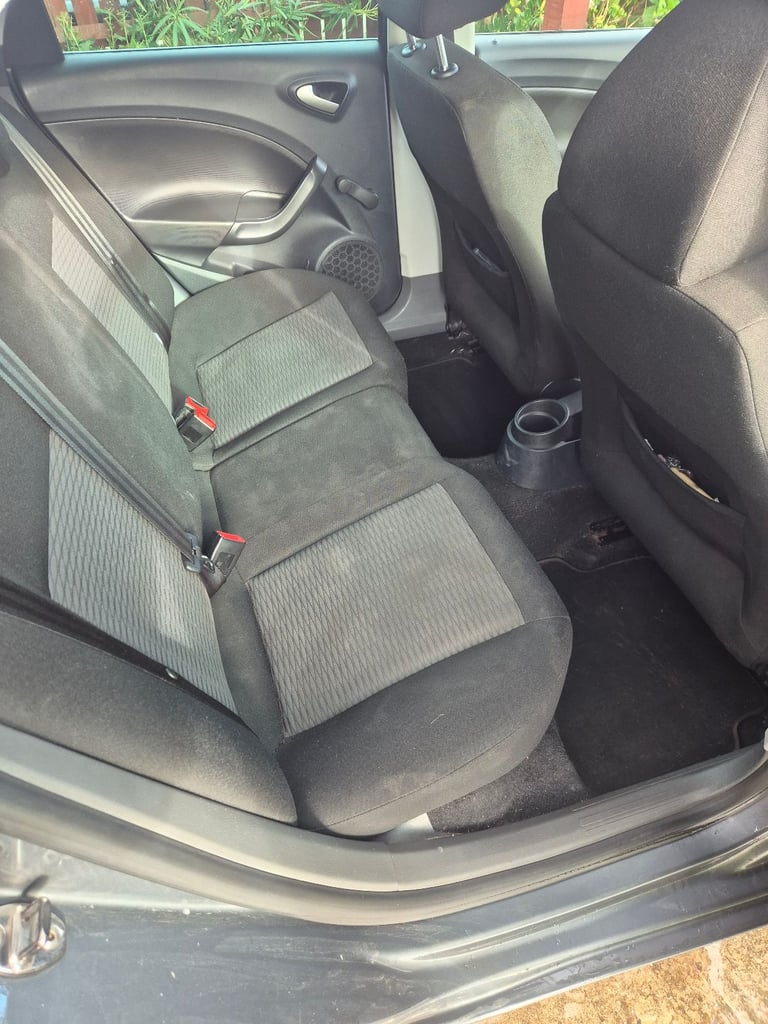 Seat, IBIZA, Estate, 2012, Manual, 1598 (cc), 5 doors