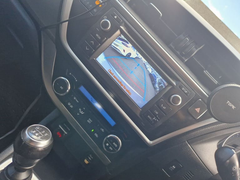 BARGAIN, Toyota, AURIS, Hatchback, 2013, Manual, 1598 (cc), 5 doors