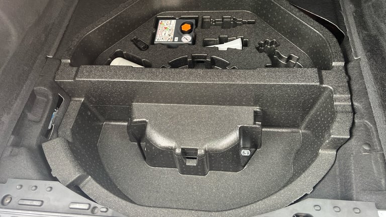 2023 Land Rover Range Rover Sport 3.0 D300 Dynamic SE 5dr Auto Diesel Estate Estate Diesel Automatic