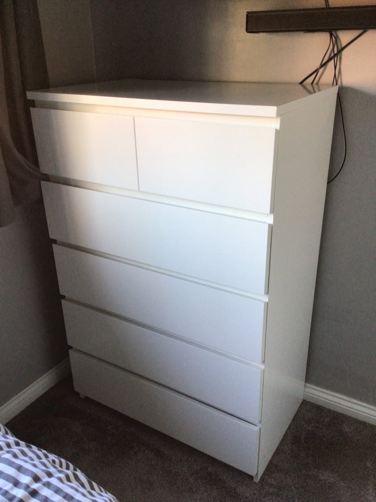 image for White 4 + 2 Chest of Drawers