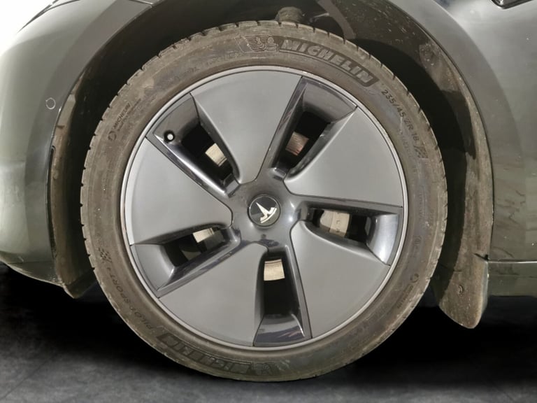 2021 Tesla Model 3 Long Range AWD 4dr Auto SALOON ELECTRIC Automatic