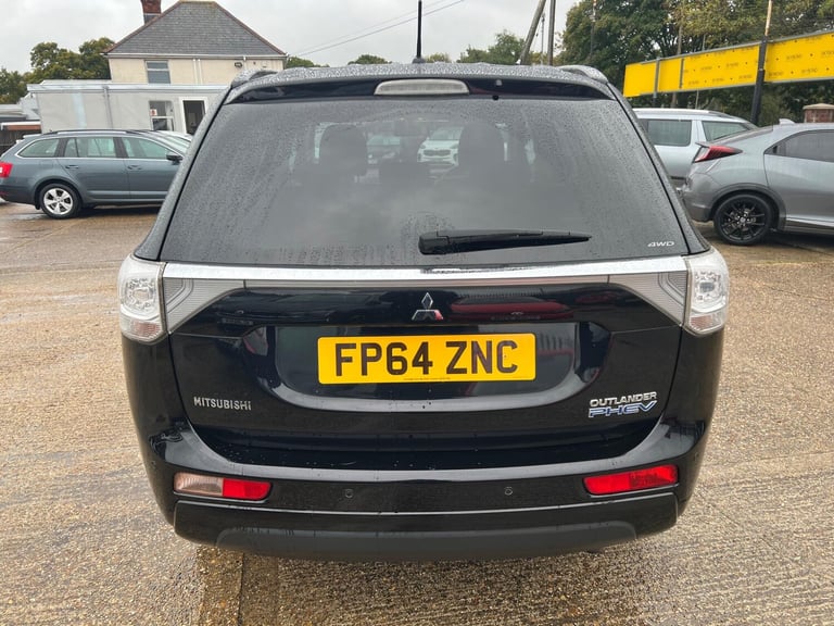  Mitsubishi Outlander 2.0h 12kWh GX3h CVT 4WD Euro 5 (s/s) 5dr Petrol/Electric Hybrid Automatic