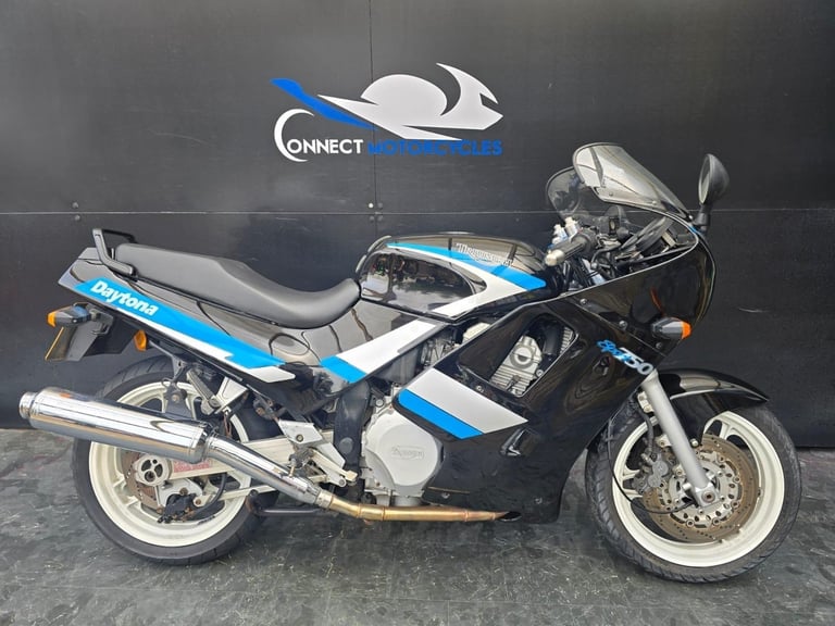 TRIUMPH DAYTONA 750 PROJECT BIKE HPI CLEAR