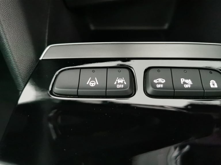 2021 Vauxhall Mokka 100kW Elite Nav Premium 50kWh 5dr Auto HATCHBACK ELECTRIC Automatic