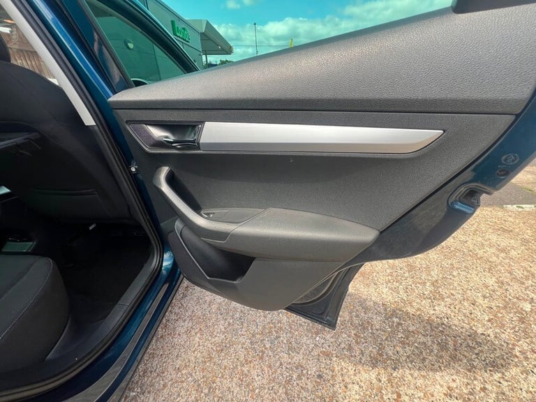 Skoda Karoq 1.0 TSI SE Nav Plus SUV 5dr Petrol Manual Euro 6 (s/s) (115 ps)