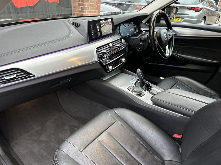 2017 BMW 5 Series 520d SE 4dr Auto SALOON DIESEL Automatic
