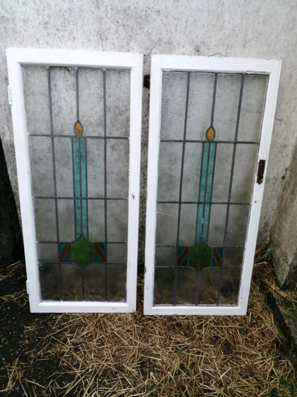 image for PAIR OF STAINED GLASS WINDOW PANES 