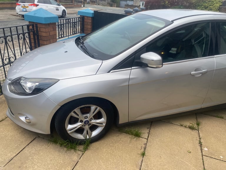 Cheap Ford, FOCUS, Hatchback, 2011, Manual, 1560 (cc),5 doors for sale in Liverpool, Merseyside