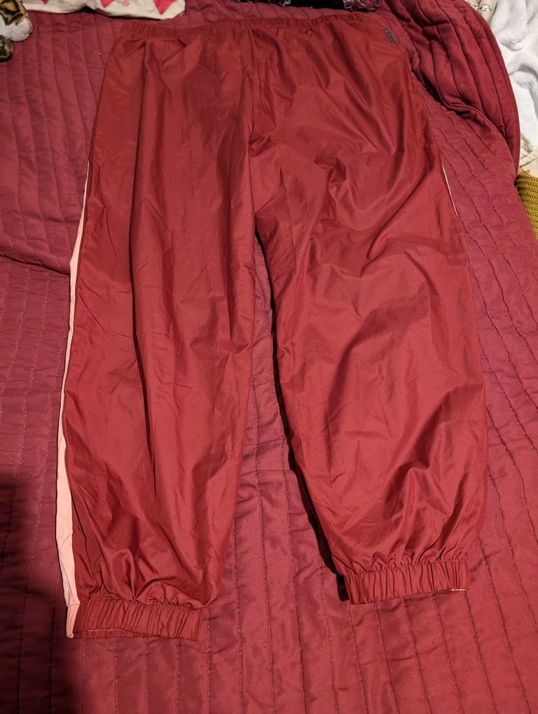 Unisex under armour Maroon UA Woven tracksuit bottoms 