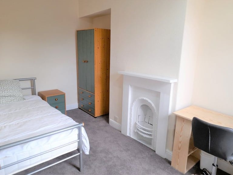 Double Room in York City Centre. All Bills Included.