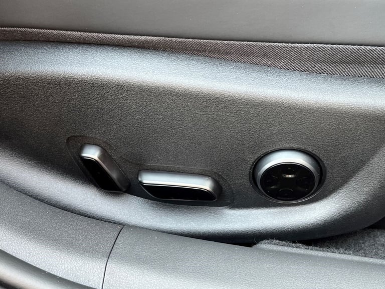 Byd Seal 82.5kwh Excellence Saloon 4dr Electric Auto Awd 530 Ps Electric