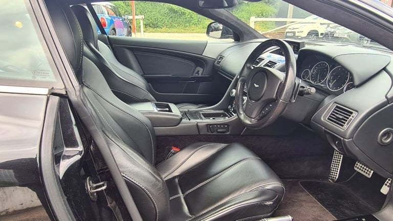Aston Martin DB9 V12 2dr Touchtronic Auto [470] Petrol