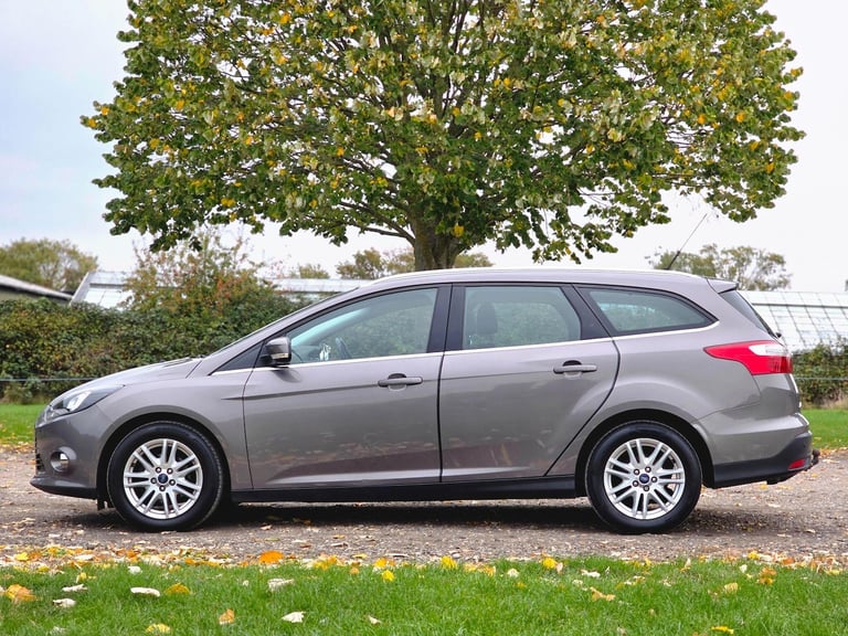 2013 Ford Focus 1.6 Titanium Powershift Euro 5 5dr ESTATE Petrol Automatic