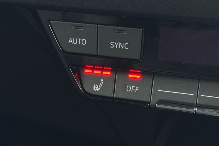 2024 Audi Q4 e-tron Q4 Sportback Black Edition 45 e-tron  210,00 kW SUV Automatic