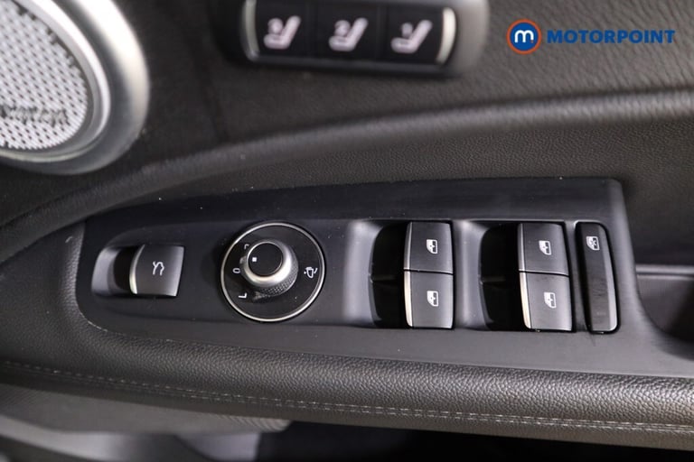 2020 Alfa Romeo Stelvio 2.2 D 210 Veloce 5dr Auto ESTATE DIESEL Automatic