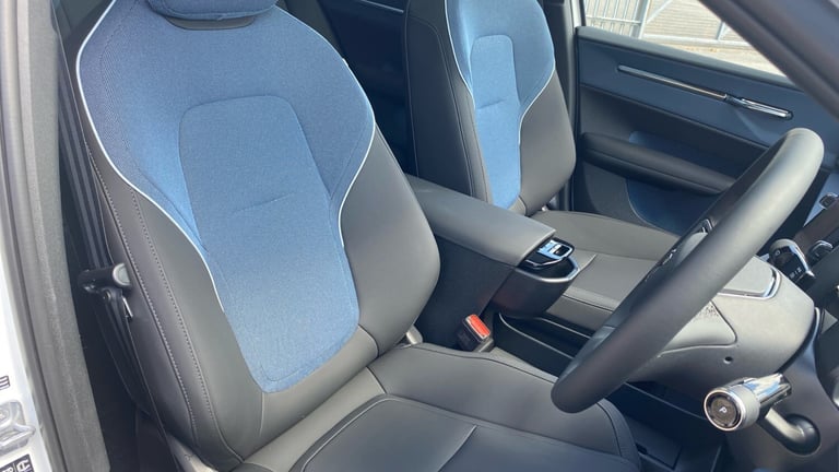 2025 Volvo EX30 315kW Twin Motor Performance Ultra 69kWh 5dr Auto Electric Estate Estate Electric...