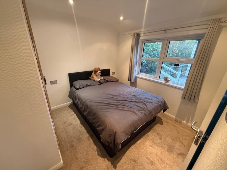 Wood Exterior 3 Bed Twin Lodge - DG, CH, Bath, Utility - Offsite / Private Land