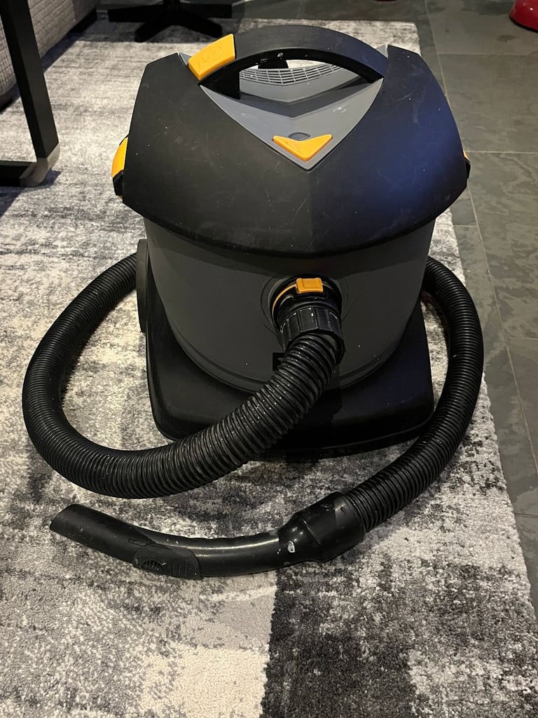 image for Titan Vacuum Cleaner TTB671VAC Hoover