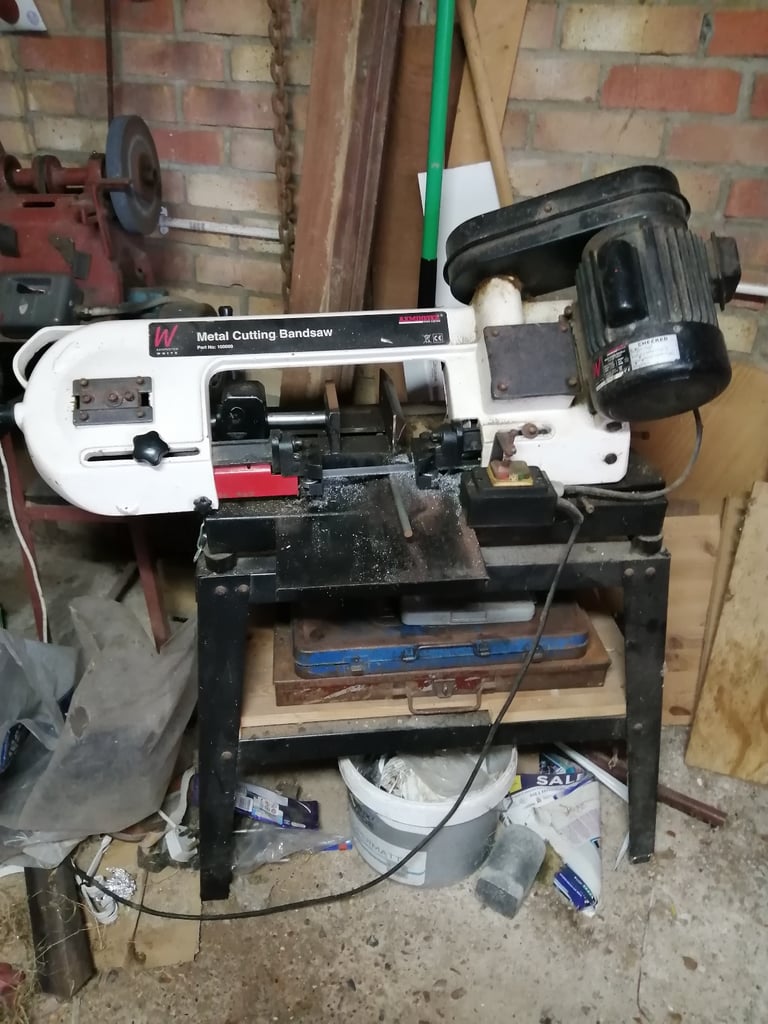 image for Metal Cuttting Bandsaw