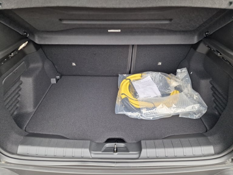 2024 Jeep Avenger 115kW Altitude 54kWh 5dr Auto Hatchback Electric Automatic