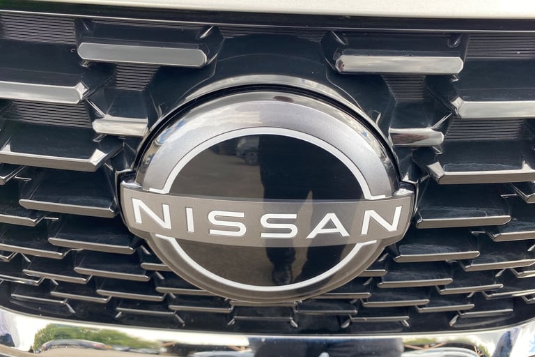 2023 Nissan Qashqai 1.3 DiG-T MH Tekna 5dr Hatchback Petrol Manual