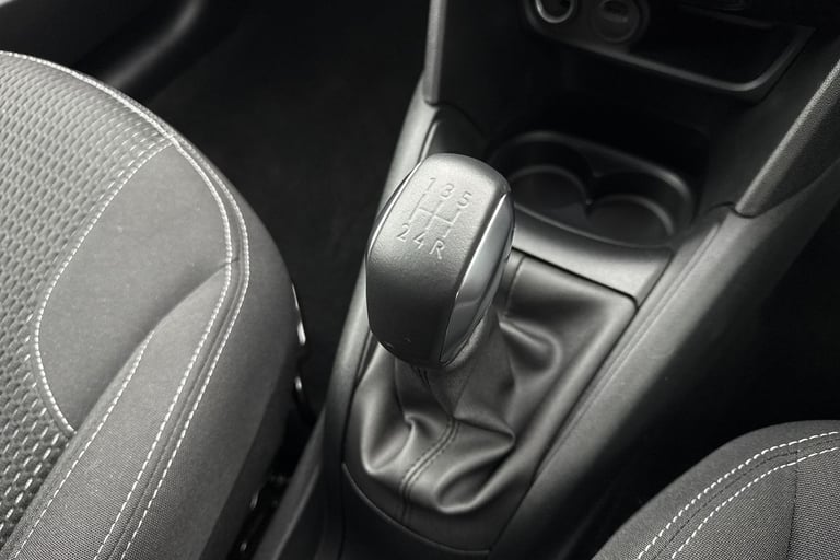 2019 Peugeot 208 1.2 PureTech 82 Tech Edition 5dr [Start Stop] HATCHBACK PETROL Manual