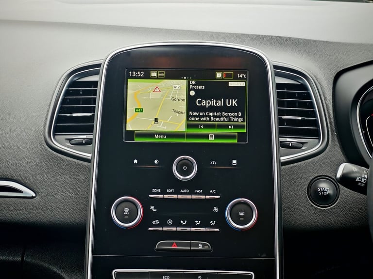 2019 Renault Scenic 1.3 TCE 140 Iconic 5dr Estate Petrol Manual