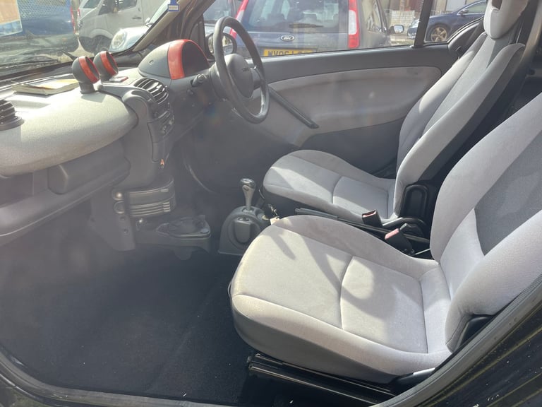 Smart, CITY-CABRIOLET, Convertible, 2004, Semi-Auto, 698 (cc),2 doors - Image 5