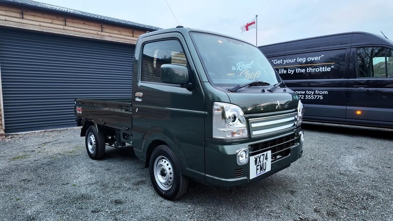 Mitsubishi Mini Cab 4x4 Difflock pickup.Stupidly useful Kei Pick up,promotional
