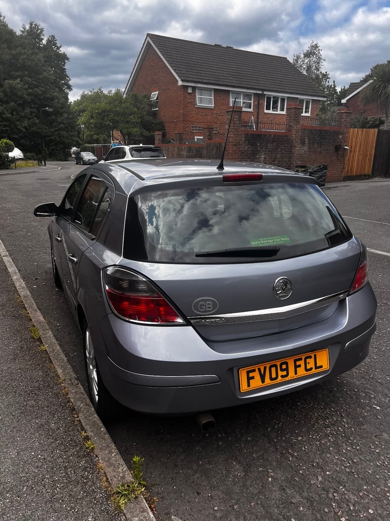 2009 Vauxhall, ASTRA, 1.8 Petrol Automatic 