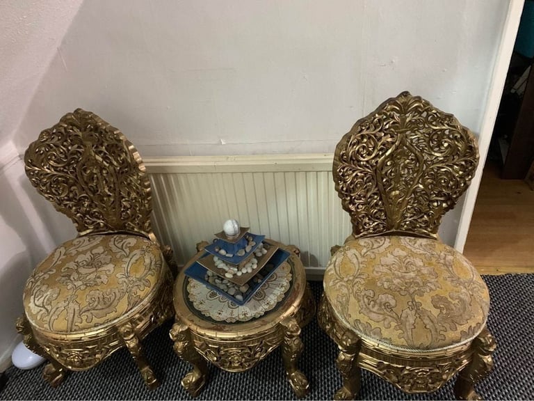 image for Traditional table and chairs set