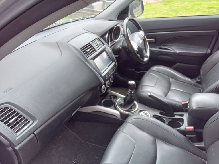 Mitsubishi, ASX, Hatchback, 2011, Manual, 1798 (cc), 5 doors