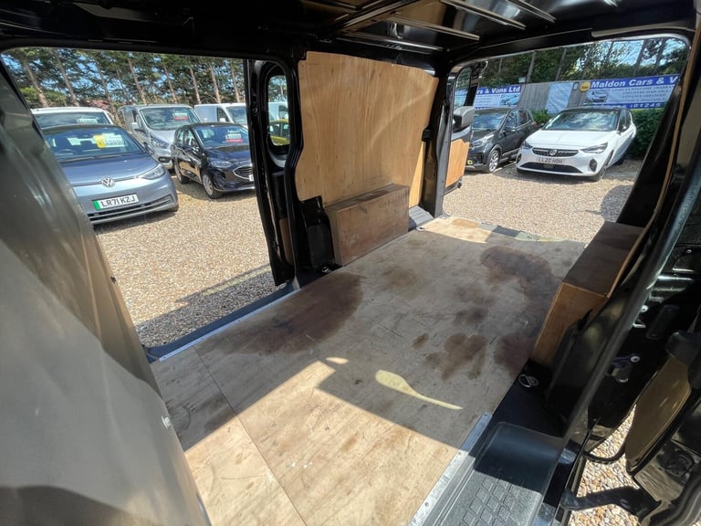 2021 Vauxhall Vivaro 2.0 Turbo D 3100 Dynamic Auto L2 H1 Euro 6 (s/s) 6dr PANEL VAN Diesel Automatic