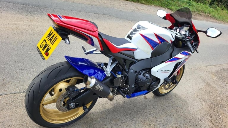 2011 11 HONDA CBR 1000 RR-A FIREBLADE CBR1000RR HRC COLOURS 12k MILES CBR1000