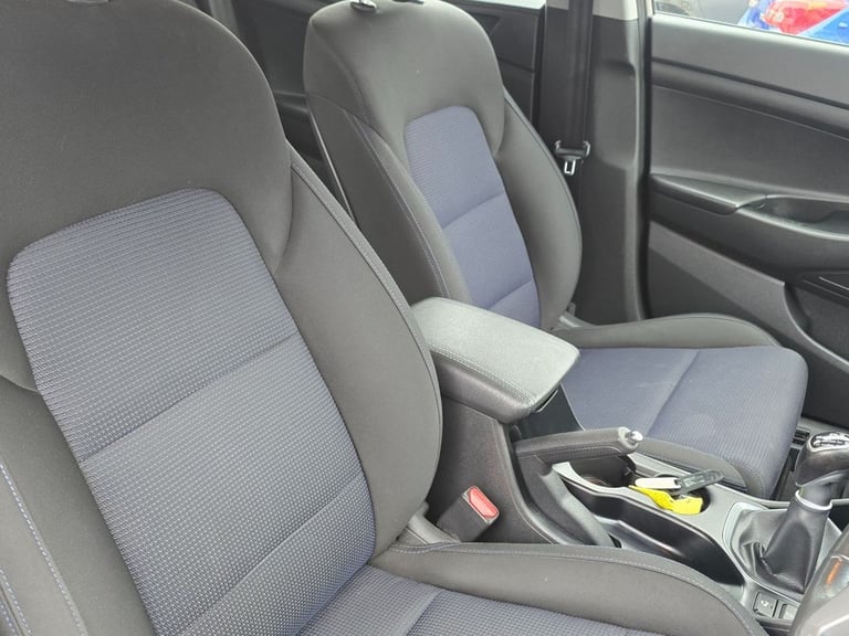 2015 Hyundai TUCSON 1.7 CRDi Blue Drive SE SUV 5dr Diesel Manual Euro 6 (s/s) (116 ps) ESTATE Die...