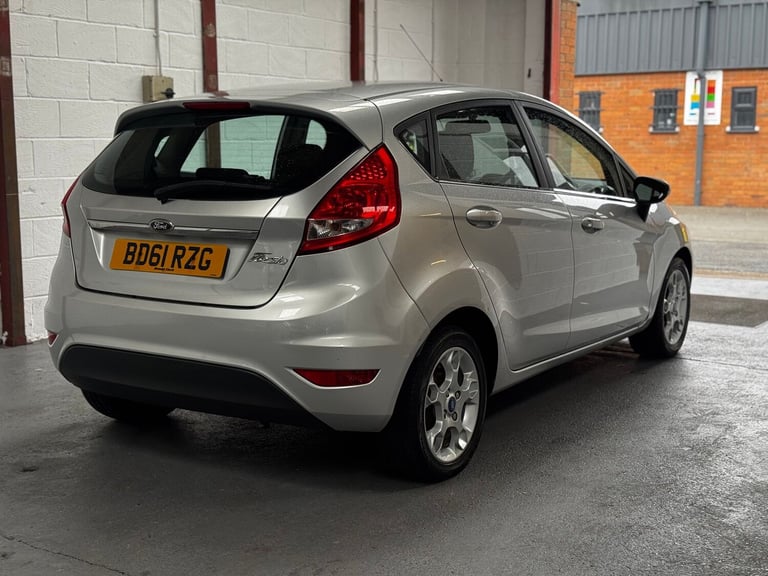 2012 Ford Fiesta 1.25 Zetec 5dr [82] HATCHBACK PETROL Manual