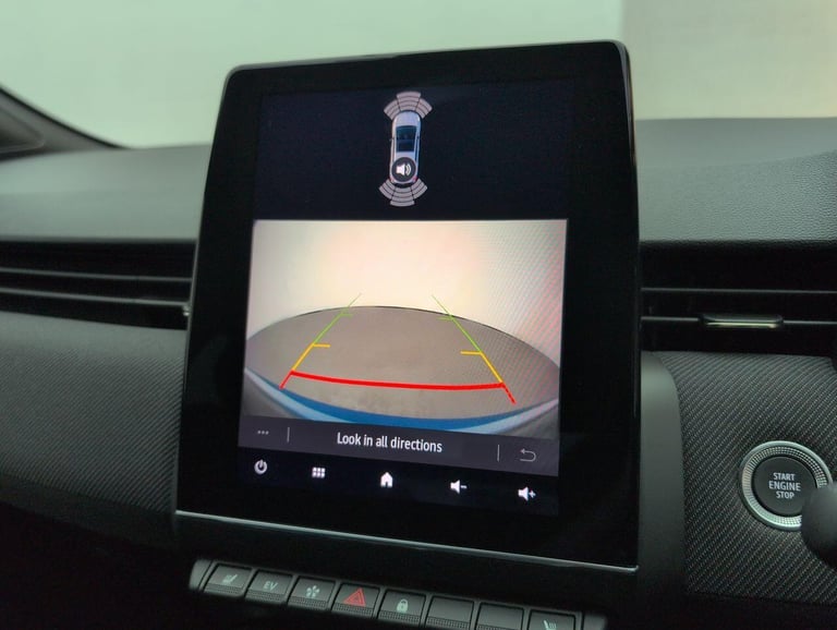 2024 Renault Clio 1.6 E-TECH esprit Alpine Hatchback 5dr Petrol Hybrid Auto Euro 6 (s/s) (145 HAT...