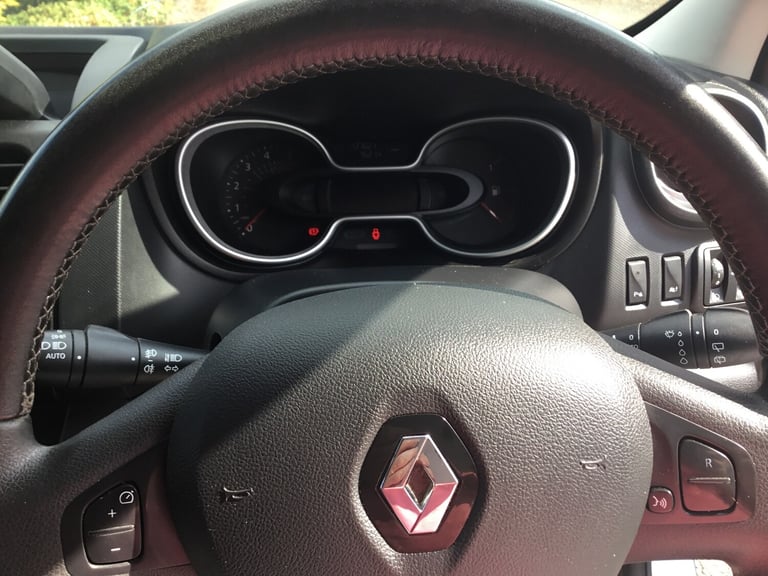 2021 Renault Trafic SL28 ENERGY dCi 120 Sport Nav Van PANEL VAN Diesel Manual