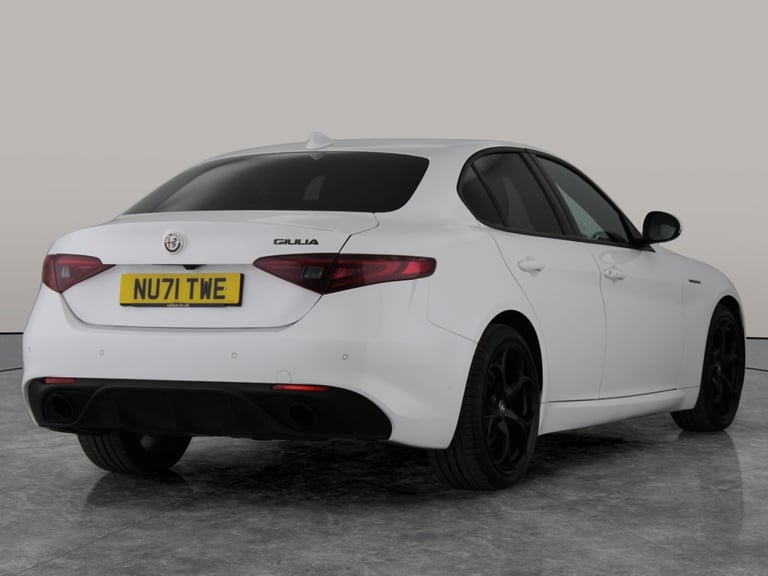 2021 Alfa Romeo Giulia 2.0T Veloce Saloon 4dr Petrol GPF Auto Euro 6 (s/s) (280 ps) - CARPLAY - N...