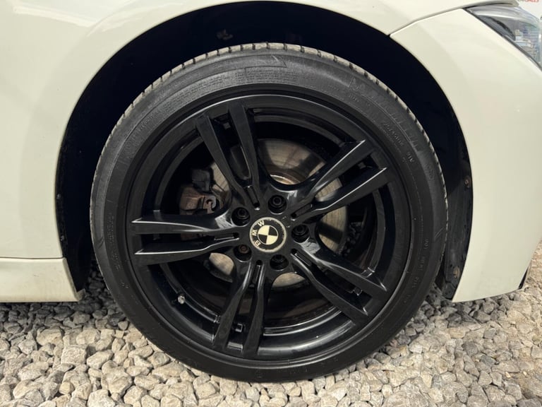 2017 BMW 3 Series 3.0 330d M Sport Auto xDrive Euro 6 (s/s) 4dr SALOON Diesel Automatic