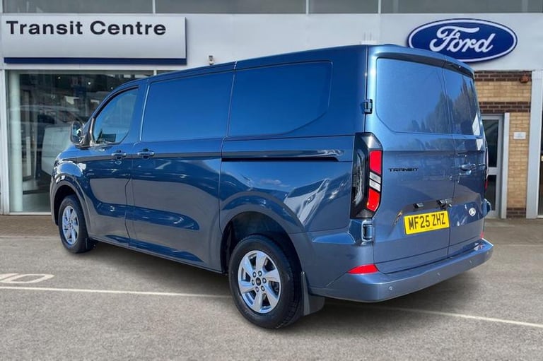 2025 Ford Transit Custom 2.0 EcoBlue 136ps H1 Van Limited PANEL VAN DIESEL Manual