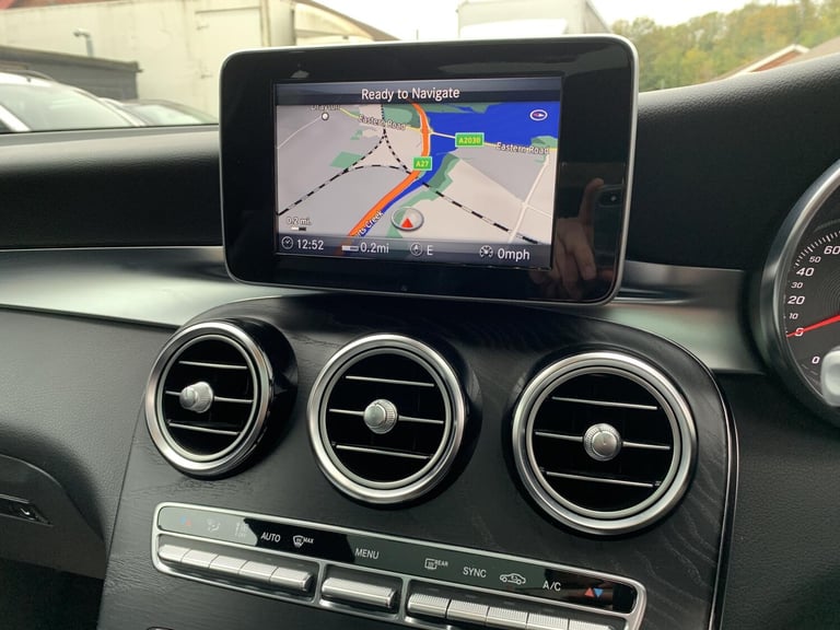 2016 Mercedes-Benz GLC 2.1 GLC220d AMG Line (Premium) SUV 5dr Diesel G-Tronic 4MATIC Euro 6 (s/s)...